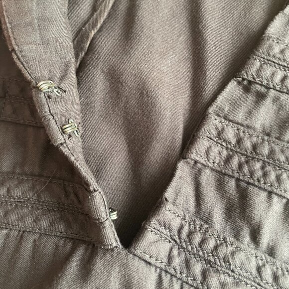 Size 12 H&M black military style top with silver buttons and short sleeves - Picture 9 of 14